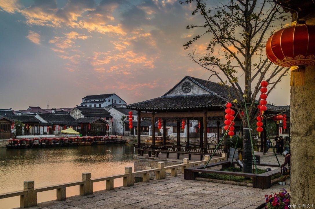 男生问女生是不是喜欢他，女生表白了男生还拒绝？游戏画面
